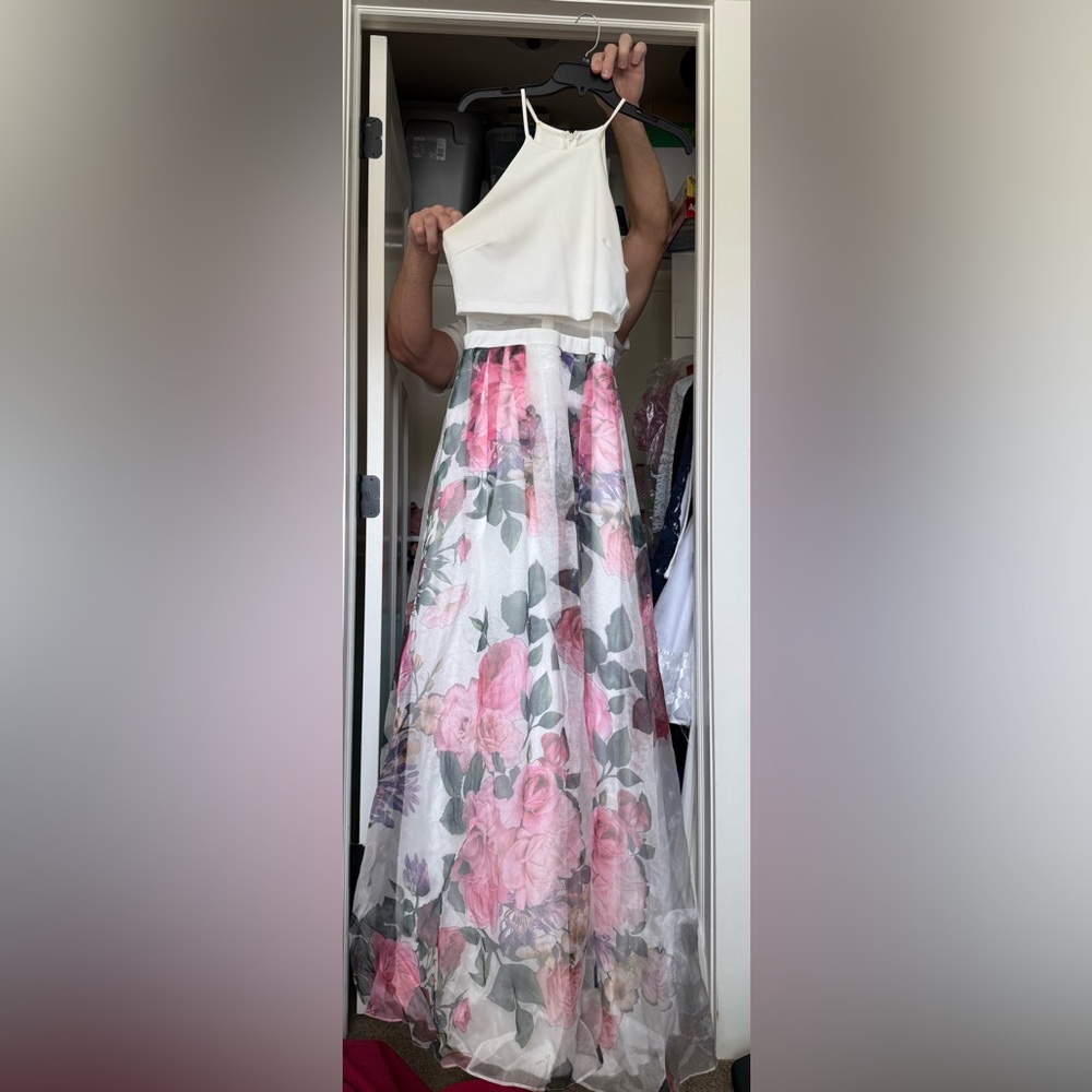white flower formal dress